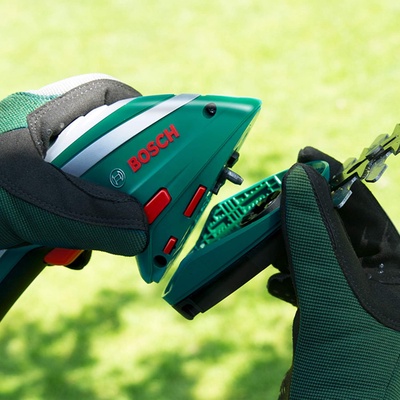 Tijeras Cortasetos y Cortacesped Bosch Isio